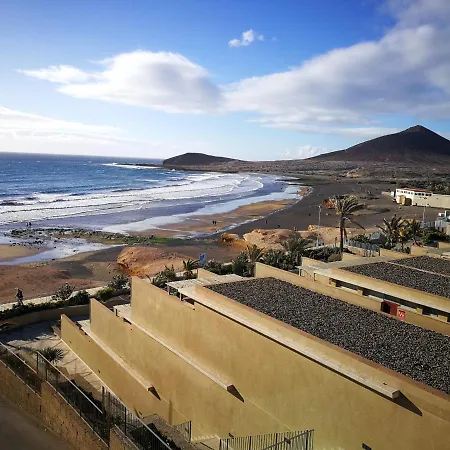Alquilaencanarias Duplex Playa Del Medano エル・メダノ